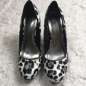Charlotte Russe Blk/Wht leopard Heel Woman’s 8